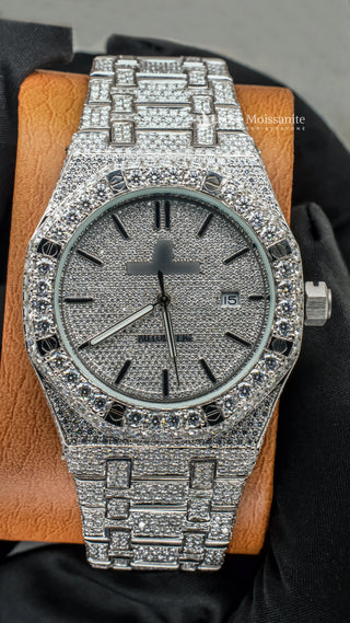 Front View of Men's VVS Moissanite AP Watch