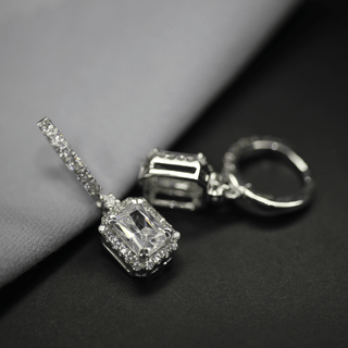 Moissanite Dangle Earring 