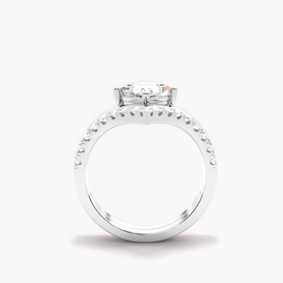 1.20 Carat Princess Shape Curved Moissanite Bridal Set Ring in Yellow Gold