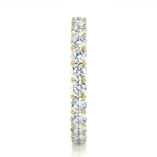 Round Stone filigree Pattern Moissanite Ring yellow gold